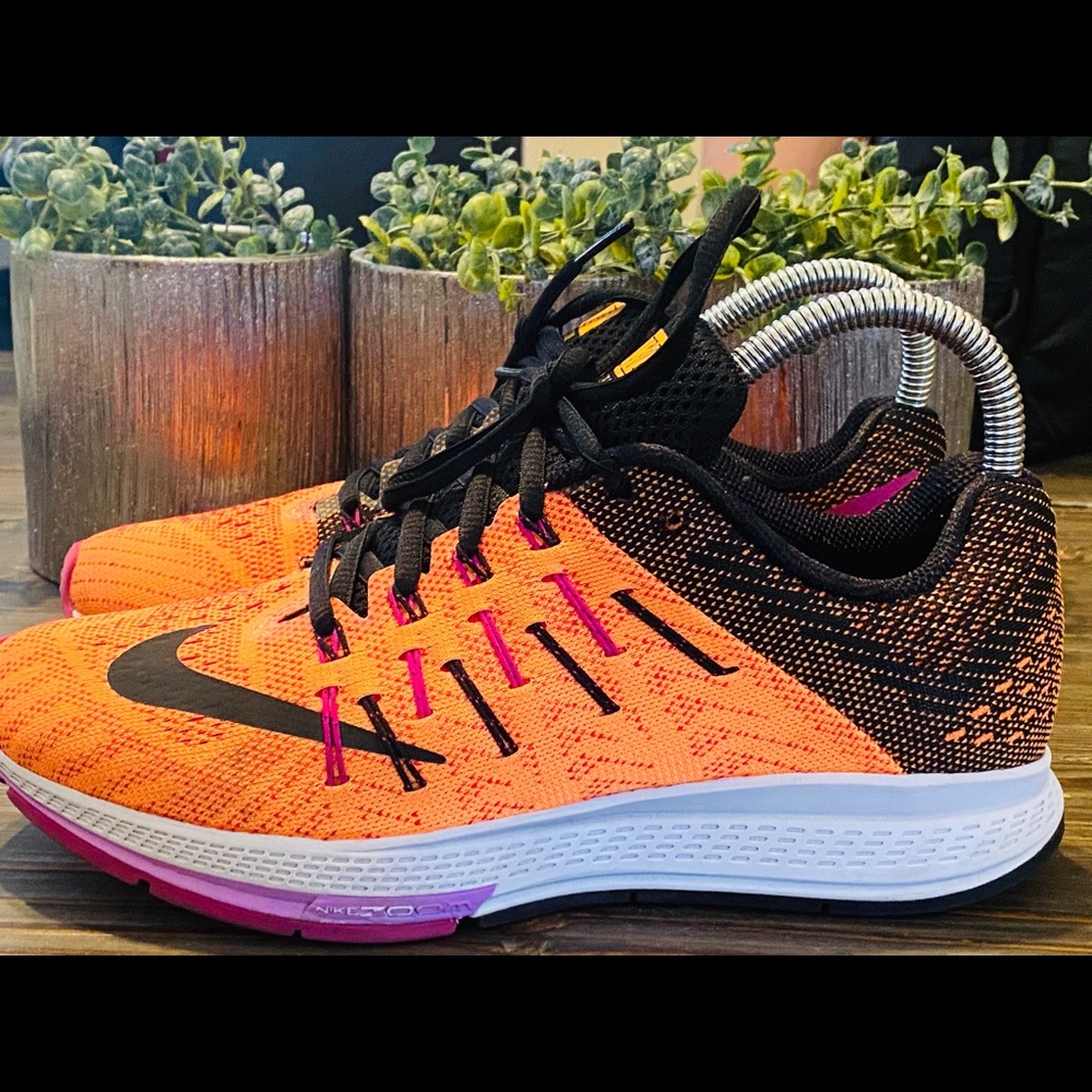 Nike’s size 7